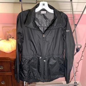 NWOT Columbia Windbreaker